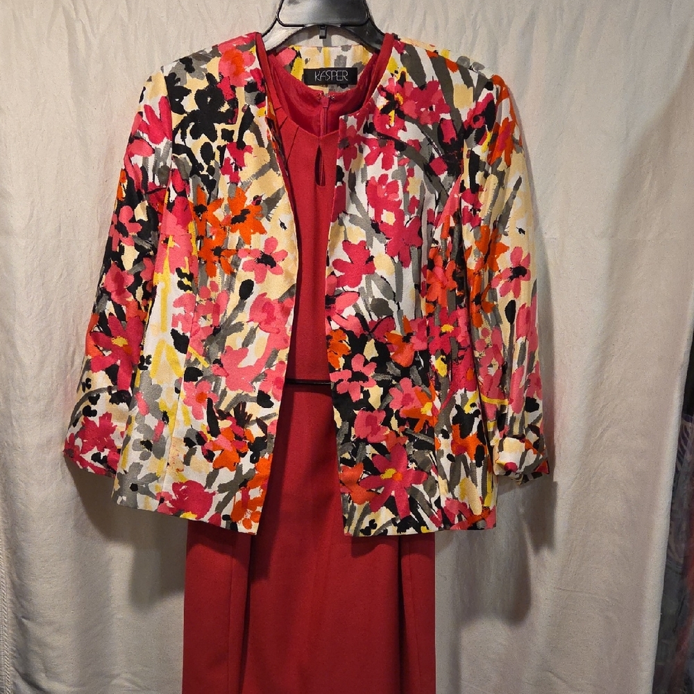 Kasper Red and Pink Floral Blazer Lightweight Tailored